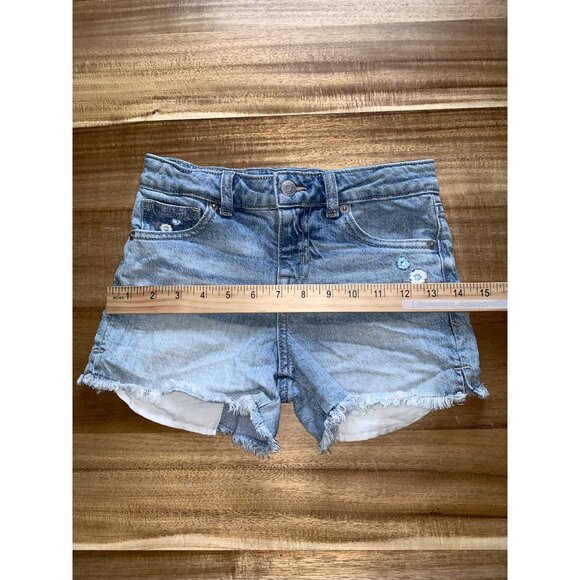 Cat & Jack Girls Distressed Denim Blue Shorts w/ Embroidered Flowers Medium - Picture 11 of 12
